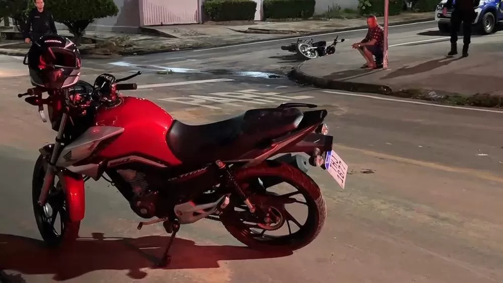 Dois motociclistas ficam feridos após acidente de trânsito na T-15, em Ji-Paraná