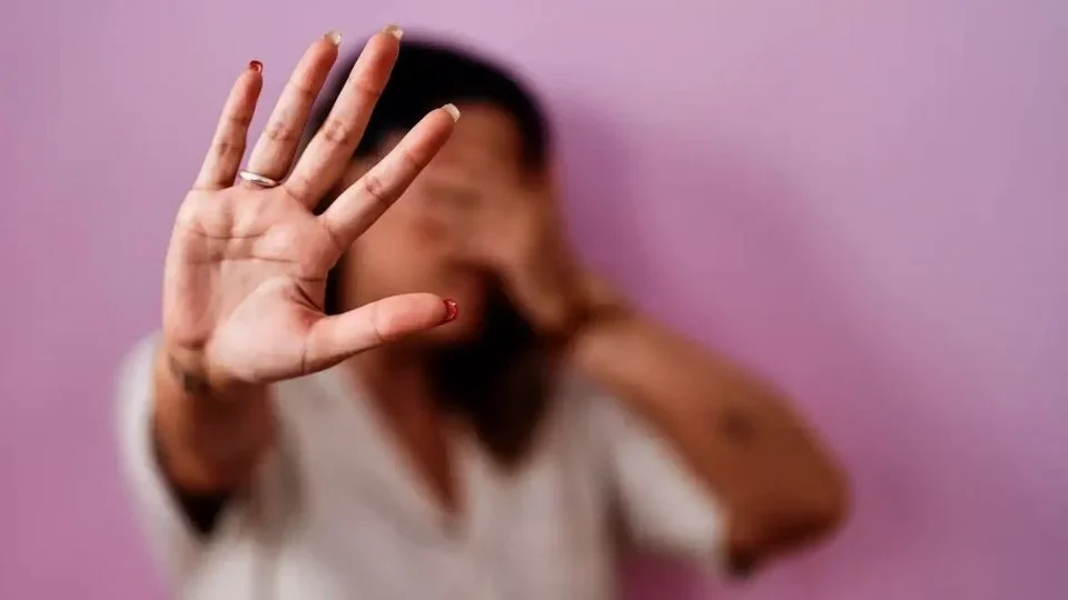 Mulher Grávida Denuncia Estupro em Rondônia na Noite de Natal