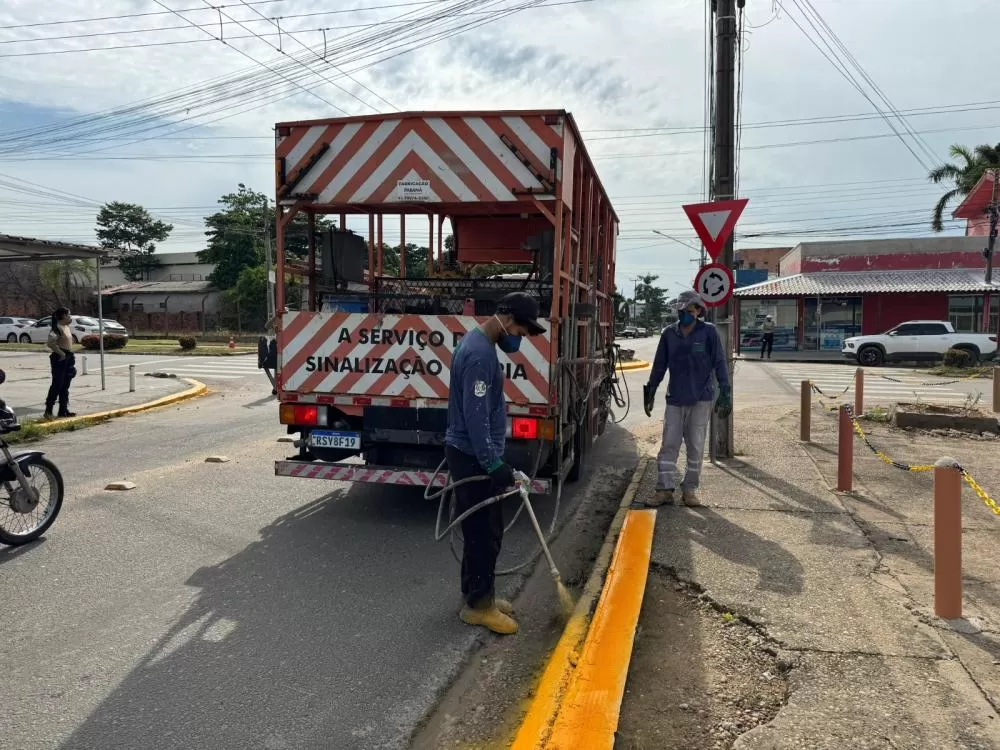 Ji-Paraná intensifica Manutenção e Revitalização da Sinalização viária para Segurança no Trânsito