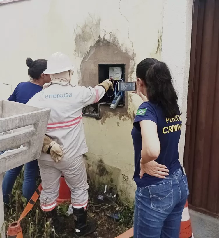 Polícia Militar junto com Energisa Prendem Duas Pessoas por Furto de Energia em Ji-Paraná