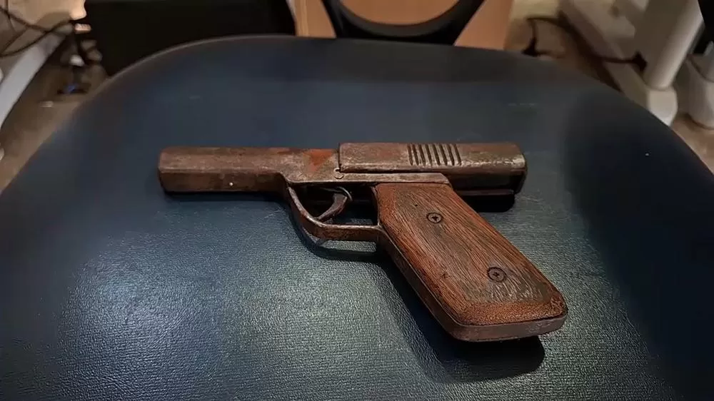 Homem Foge Após Agredir Enteada em Ji-Paraná e PM Encontra Arma de Fogo em Residência