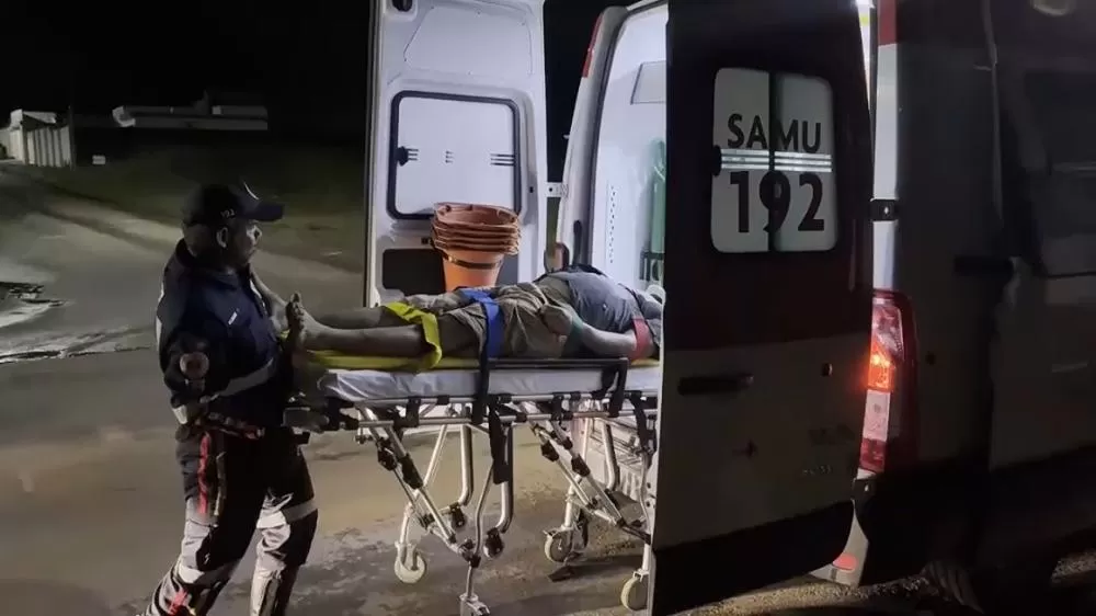 Motociclista Fica Gravemente Ferido Após Queda na Av. Brasil em Ji-Paraná