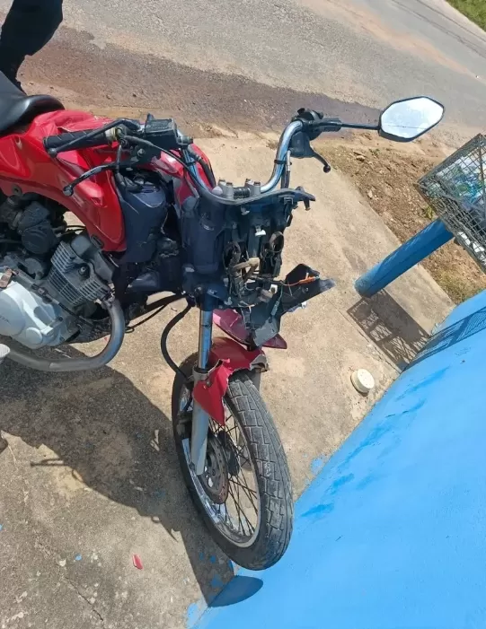Ji-Paraná: Motocicleta é Destruída no Park Brasil após Proprietário supostamente Estuprar Mulher