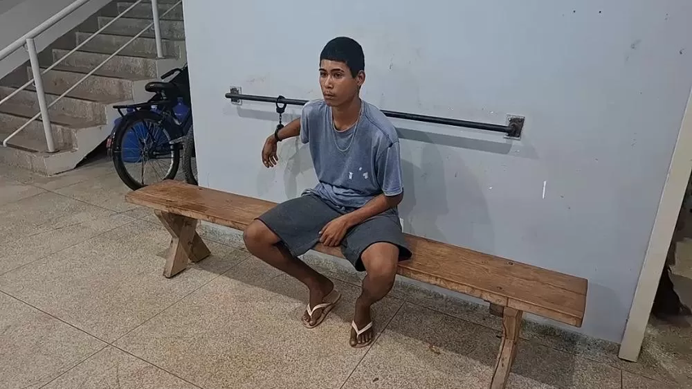 Jovem é preso por tráfico de drogas em boca de fumo no Bosque dos Ipês em Ji-Paraná