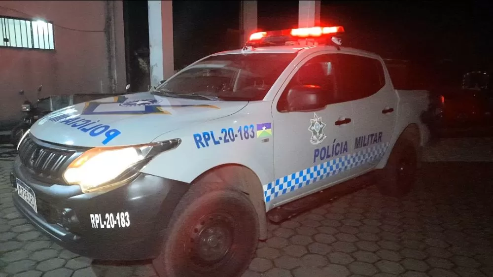 Homem Ataca Esposa em Carro e Foge do Local em Ji-Paraná
