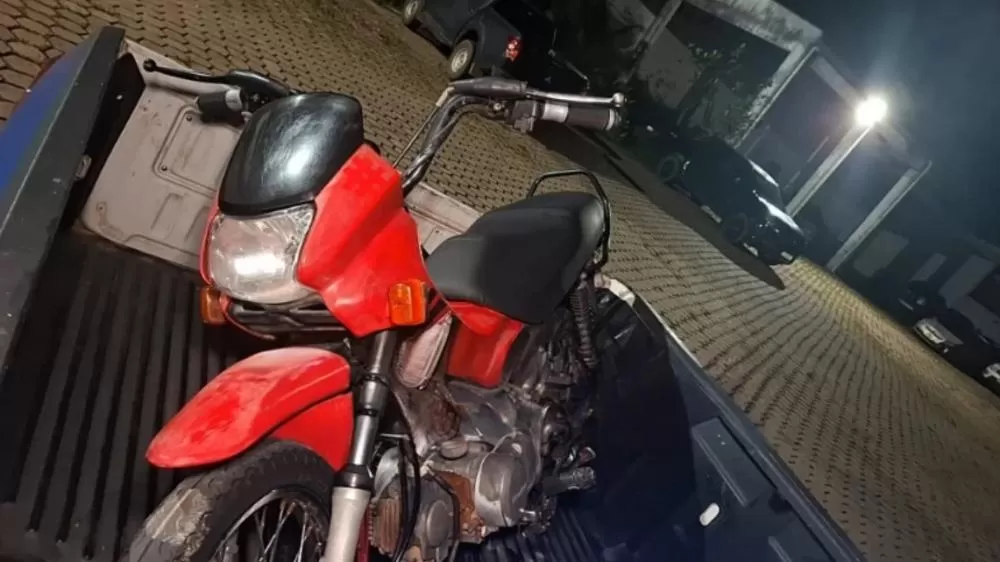 Polícia Militar Apreende Motoneta com Diversas Infrações em Ji-Paraná 