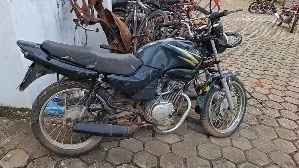 Polícia Militar Recupera Motocicleta Furtada na Zona Rural de Ji-Paraná; Ação Rápida Impede Perda de Bem