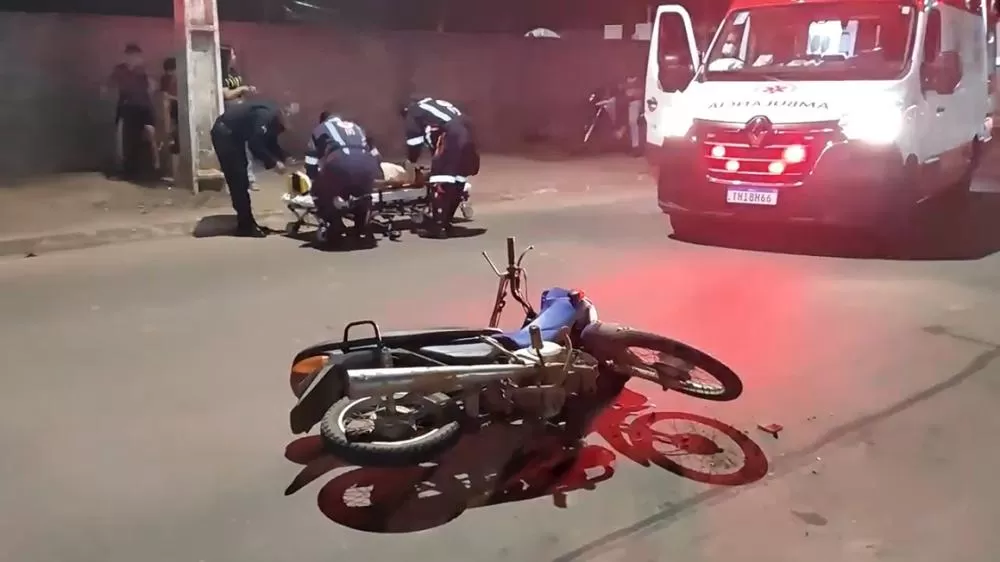 Acidente na T-14 com Linha 94 em Ji-Paraná: Motociclista Embriagado Colide em Veículo Parado