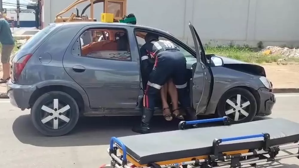 Grave Acidente na BR-364 em Ji-Paraná Deixa Vítimas Presas nas Ferragens