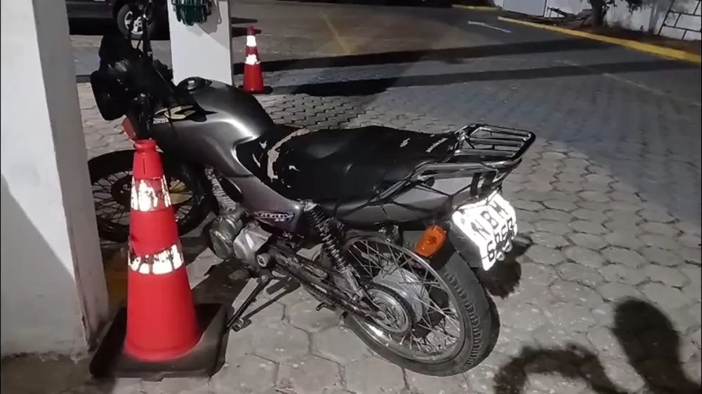 PM Apreende Motocicleta com Sinais de Adulteração no Centro de Ji-Paraná – Veja Detalhes