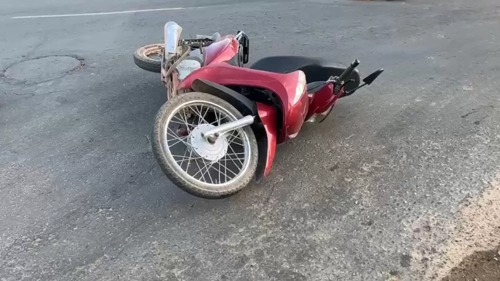 Acidente Entre Moto e Táxi em Ji-Paraná Reacende Alerta Sobre Perigo em Cruzamentos da Rua T-11 com a Rua Curitiba