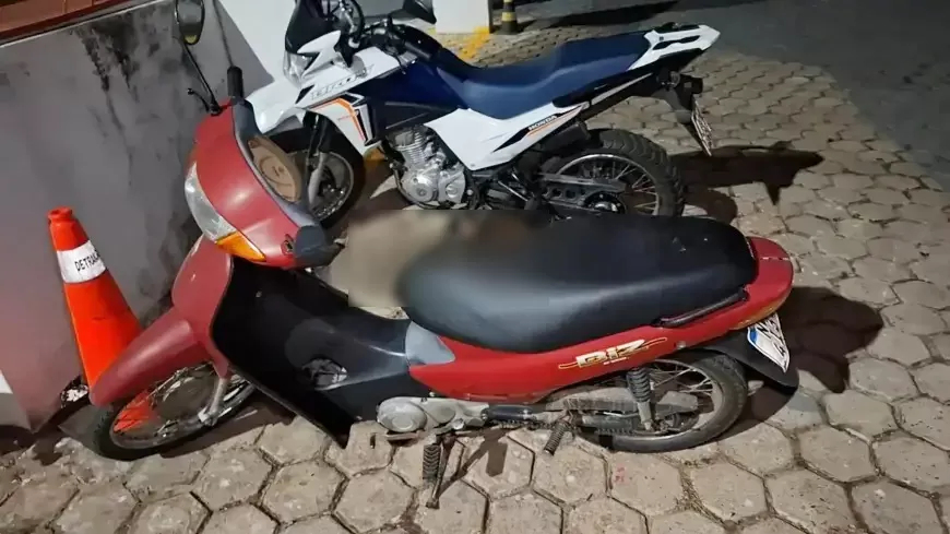 Polícia Militar de Ji-Paraná Recupera Moto Roubada com Objetos Suspeitos Abandonados no Bairro Nova Brasília