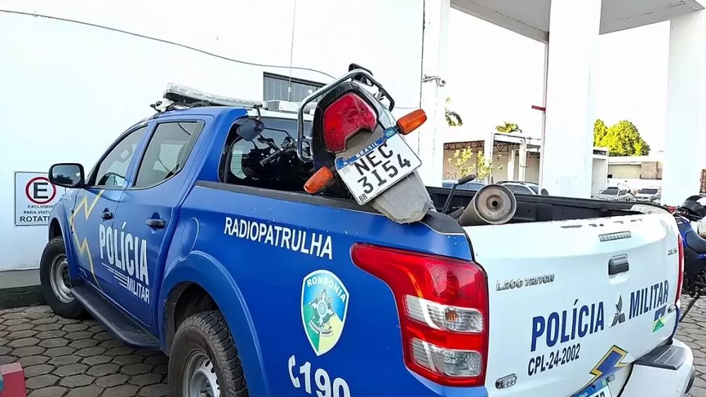 Alcoolizado Motociclista empina moto no bairro JK, foge da PM e acaba preso em Ji-Paraná pela Polícia Milita