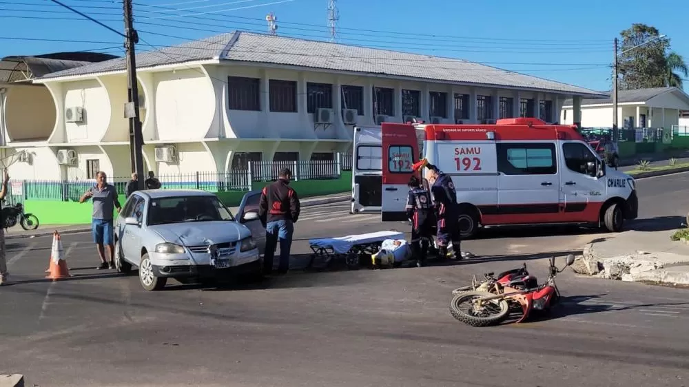 Grave Acidente em Ji-Paraná Deixa Motociclista Ferido Após Colisão Violenta no Centro da Cidade