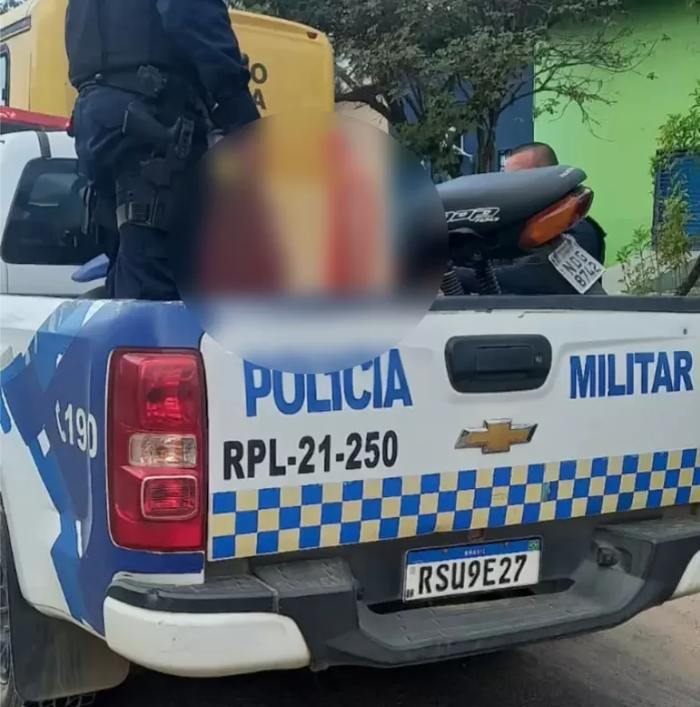 Motocicleta furtada em frente à loja Bemol é encontrada horas depois abandonada em Ji-Paraná