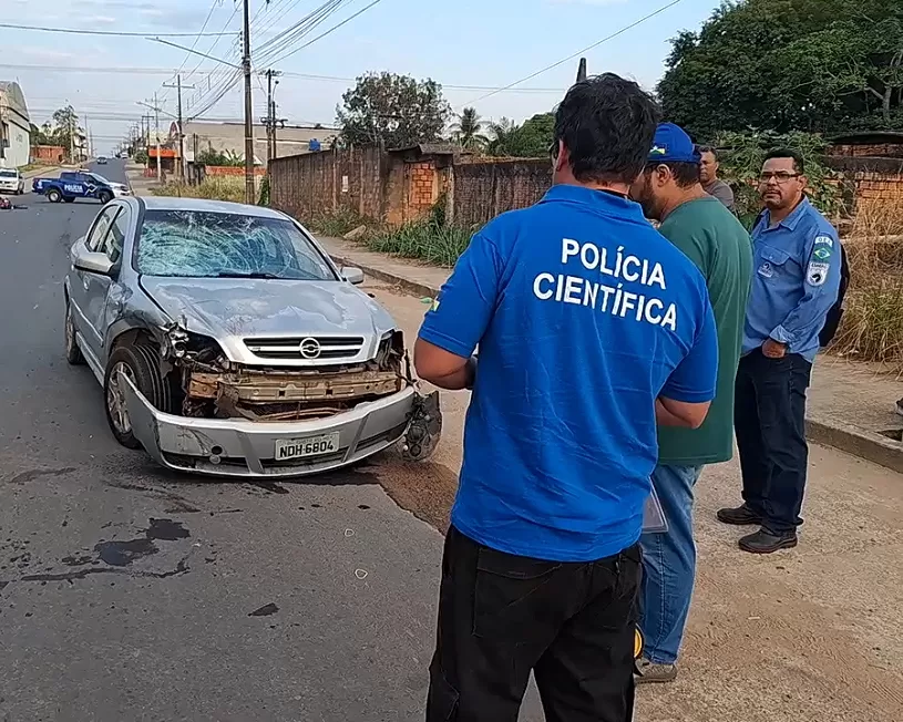 Grave Acidente na T-25 em Ji-Paraná: Motociclista É Atropelado, Arrastado por Metros e Sofre Fratura Exposta em Colisão com Astra 