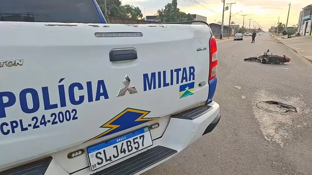 Trânsito trava em Ji-Paraná após Engavetamento entre Moto e Dois carros na Marechal Rondon — Falta de Sinalização Adequada 