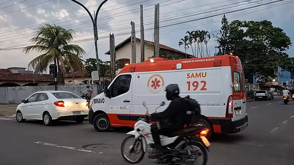 Em Ji-Paraná Casal é Arremessado no Asfalto Após Violento Acidente no cruzamento da Rua Manoel Franco com a T-14