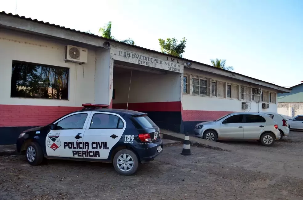 Homem é roubado por dupla armada na avenida Transcontinental em Ji-Paraná