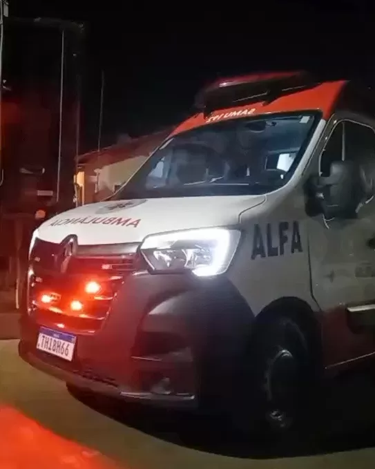 Colisão violenta entre motos deixa duas mulheres feridas na Linha 94, próximo à T-13 durante ultrapassagem em Ji-Paraná