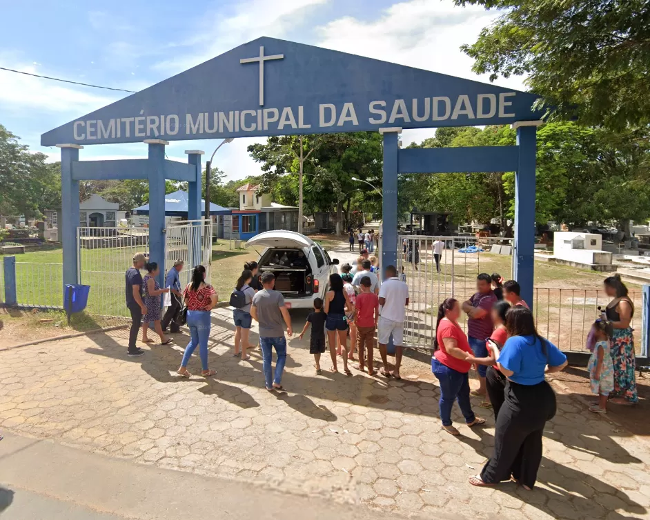Homem é flagrado armado durante enterro do próprio pai e acaba preso em Ji-Paraná portando uma arma de fogo carregada