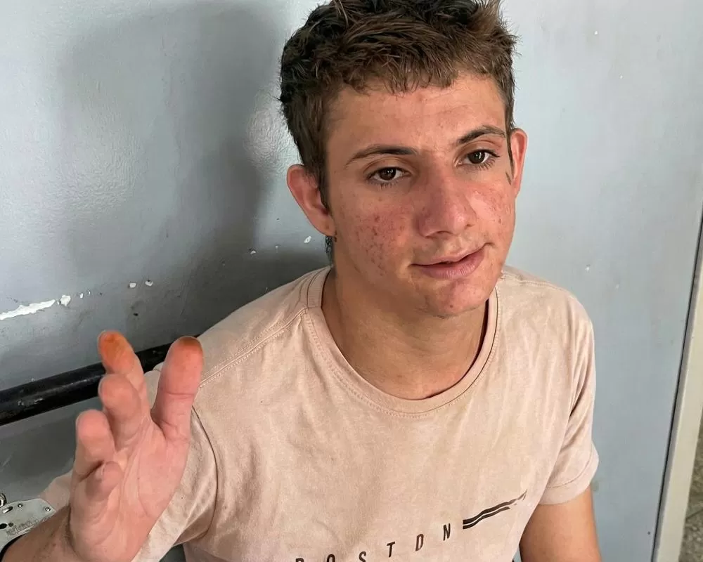 William Mateus Gomes Ribeiro, de 20 anos acaba preso no bairro Orleans 2, em Ji-Paraná, após invadir casa para furtar objetos