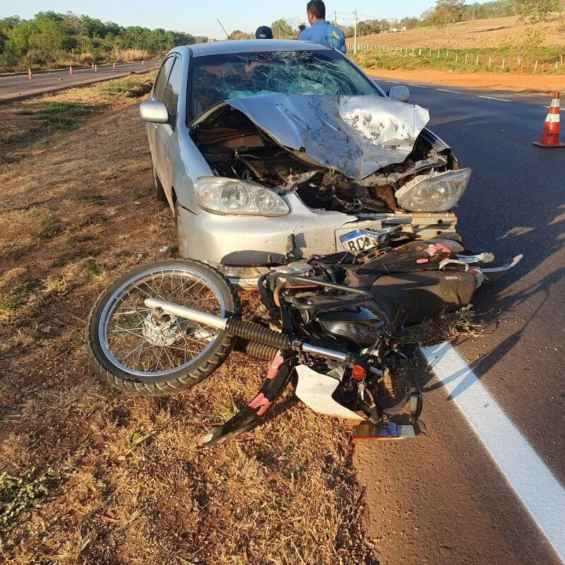 Colisão Fatal entre Carro e Moto Deixa Homem Morto na RO-133