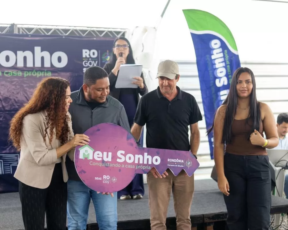 Casa própria liberada: Governo de Rondônia entrega primeiras moradias com auxílio de até R$ 30 mil em Ji-Paraná