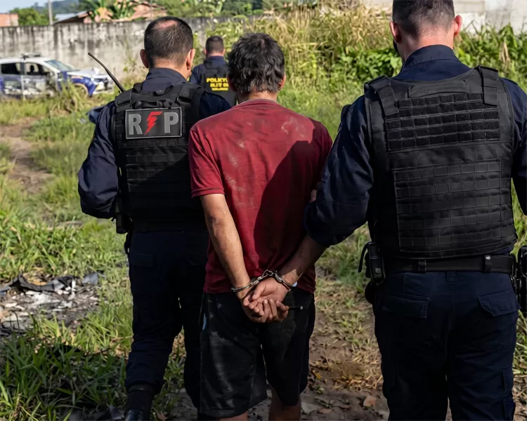 Polícia Militar captura foragido e recupera produtos furtados durante operação após denúncia em Ji-Paraná