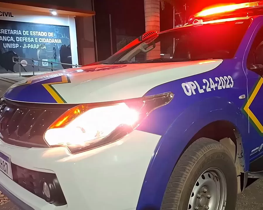 Homem é preso após tumulto, danos a patrimônio e ameaçar fiéis durante culto em igreja na R. das Pérolas em Ji-Paraná 