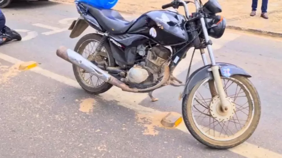 Em Ji-Paraná Ciclista é Atropelada por Motocicleta no Cruzamento das Ruas Aracaju e T-14