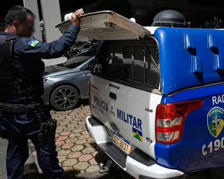 Mulher vive momentos de terror ao ser atacada com socos, chutes e pauladas pelo ex-marido em Ji-Paraná