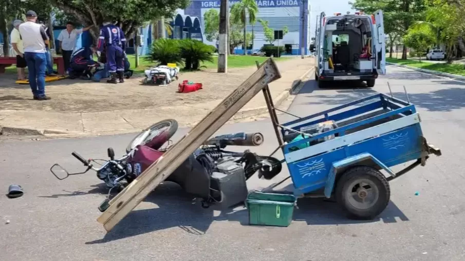 Motociclista é Resgatado Após Acidente na Av. Menezes Filho em Ji-Paraná