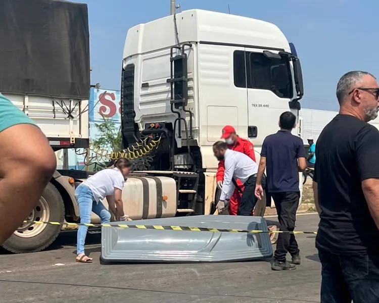Tragédia fatal na BR-364: Idosa morre atropelada por veículo pesado no cruzamento com a Av. JK em frente ao Café Rio Brilhante