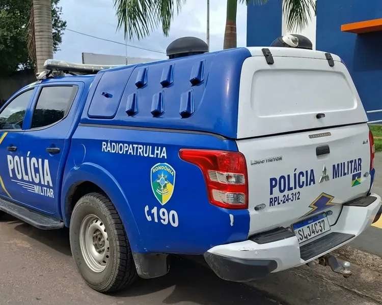 Discussão entre casal com dez anos de união mobiliza a polícia após homem arremessar garrafa contra a companheira em Ji-Paraná