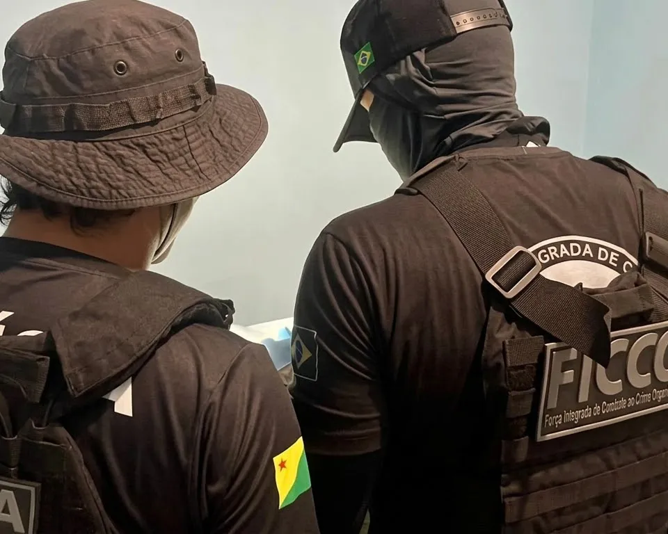 Operação Muro de Gesso da Polícia Federal mira quadrilha de tráfico e lavagem de dinheiro em Ji-Paraná