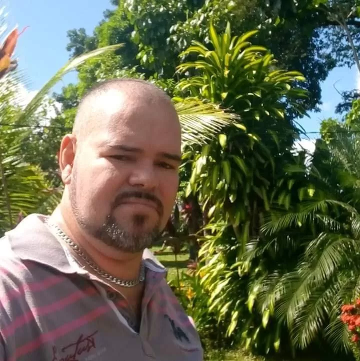 Despedida de Jesse: O Legado de um Estilista Querido em Ji-Paraná