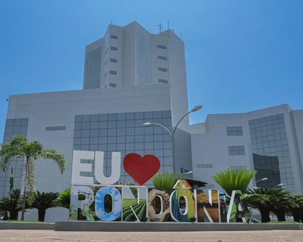  Lucio Mosquini, Coronel Chrisóstomo e Thiago Flores lideram — Confira a lista dos deputados federais eleitos em Rondônia 