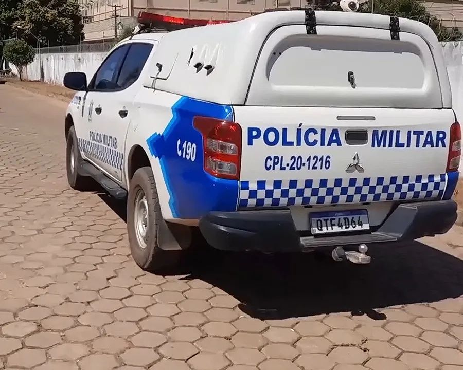 Adolescente é apreendida pela polícia em Ji-Paraná após gravar vídeo chamando funcionária de escola de “vagabunda”