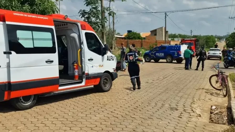 Acidente Grave entre Motocicletas em Ji-Paraná: Colisão na Rua Íria Fachiano Deixa Feridos