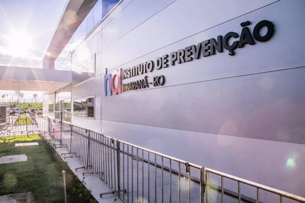 Entrega do Sistema de Placas Solares ao Centro de Prevenção ao Câncer de Ji-Paraná