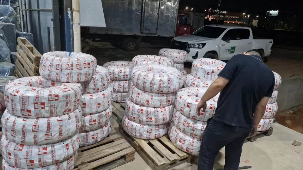 Cabos de Energia Sem Nota Fiscal São Apreendidos em Ji-Paraná Durante Ação Fiscal da Sefin