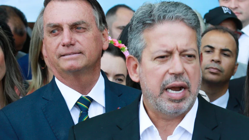 Vídeo: Bolsonaro Cita Casal de Ji-Paraná em negociação com Lira sobre Anistia