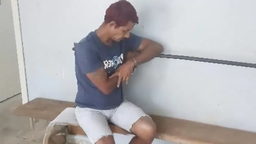 Homem Foge do Hospital Após Ser Esfaqueado em Ji-Paraná; Mandado de Prisão é Descoberto
